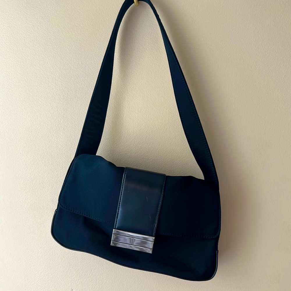 Tommy Hilfiger Y2K baguette bag